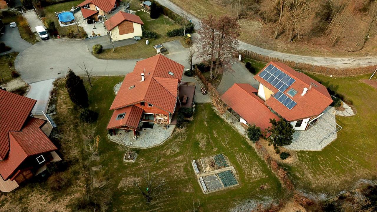 Chambre D'Hotes "Les Crets" Mercury-Gémilly Εξωτερικό φωτογραφία